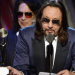 Just Now: This is cleaver but still shocking Ace Frehley  has denied and suspended Paul Stanley due to