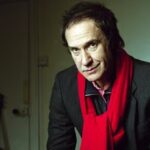 Just Now! Heartbreaking News: Ray Davies Mourns the Loss of his wife and family in a Devastating House Fire…..