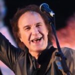 Good news : Ray Davies announces one final reunion show with………